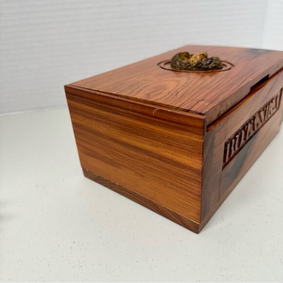 Vintage Botanika Wood Box Leopards Medallion Cigar Box Trinket Storage Brown - Picture 8 of 11